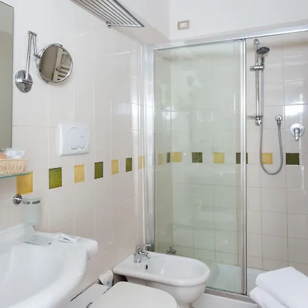 Perseo Hotel 3*